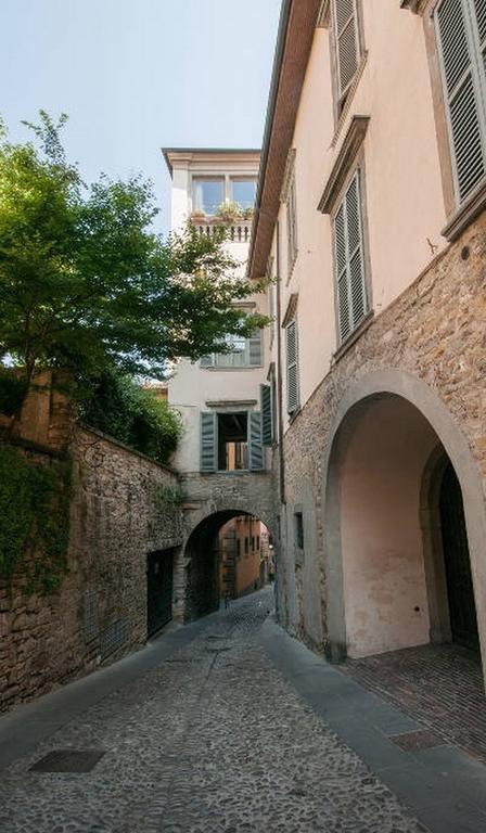 B&B La Torretta Di Via Tassis Bergamo Exterior foto